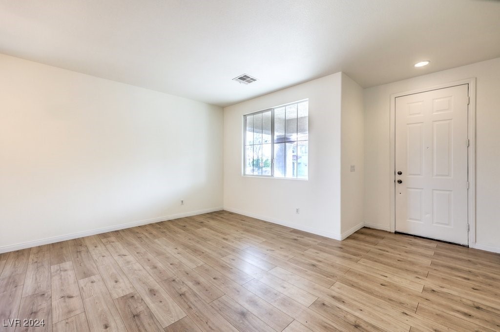8224 Cassis Court Property Photo 6