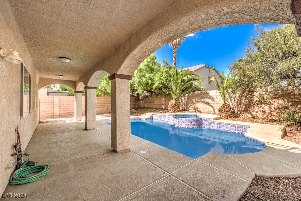 8224 Cassis Court Property Photo 38