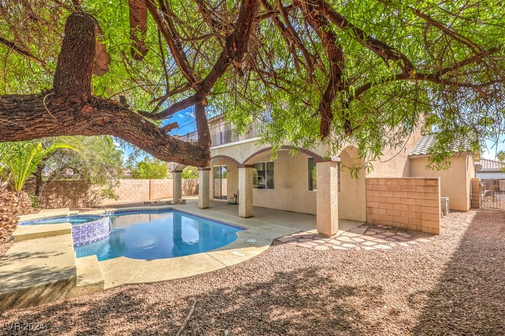 8224 Cassis Court Property Photo 41
