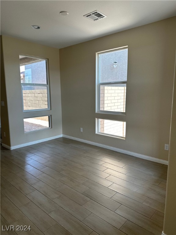 884 Cottonwood Hill Place Property Photo 4