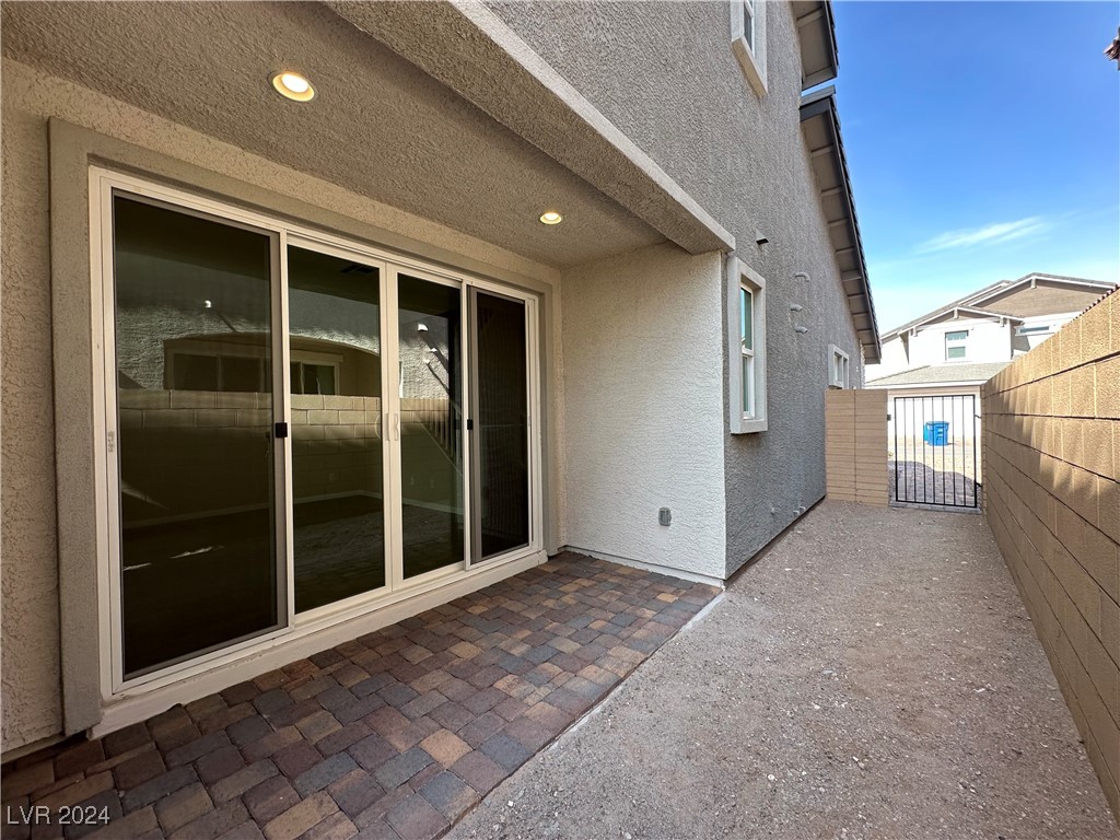 884 Cottonwood Hill Place Property Photo 23