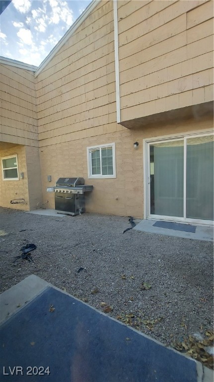5116 Gray Lane H Property Photo 9