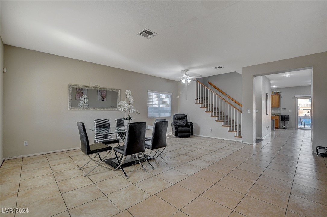 6012 Valley Flower Street Property Photo 9