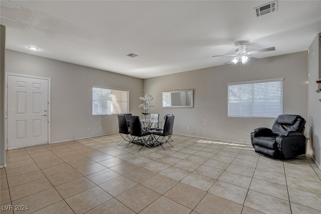 6012 Valley Flower Street Property Photo 10