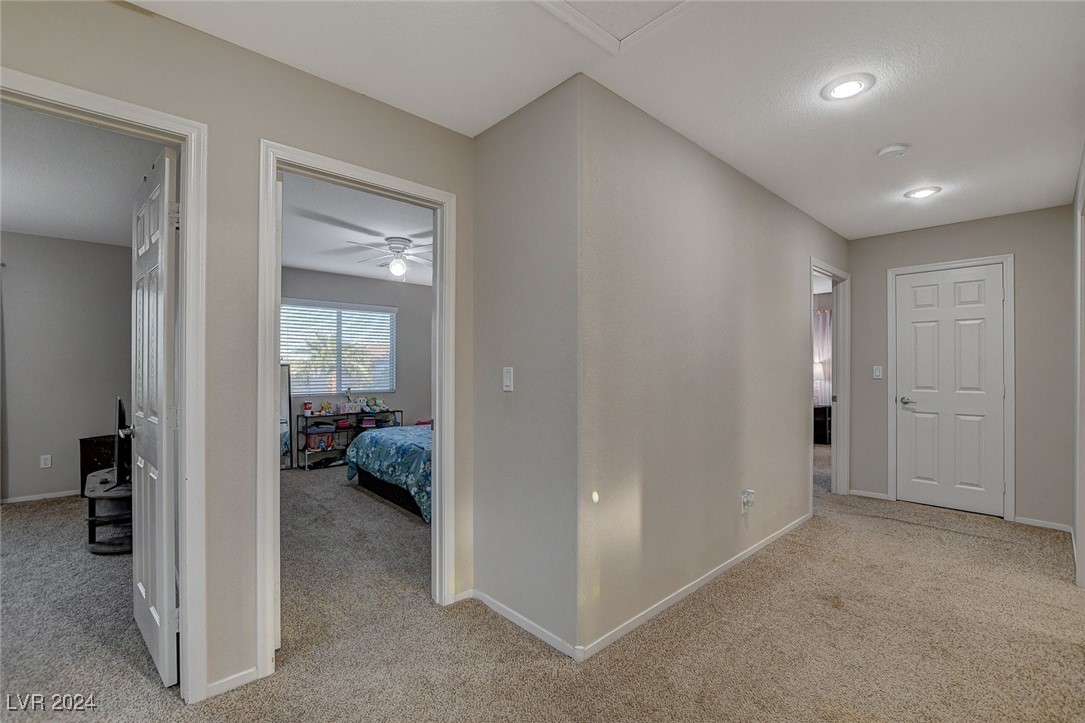 6012 Valley Flower Street Property Photo 23