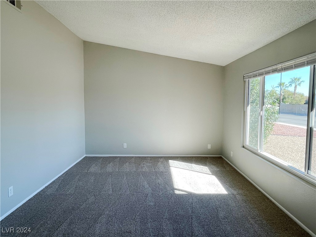 1930 Whippletree Avenue Property Photo 3
