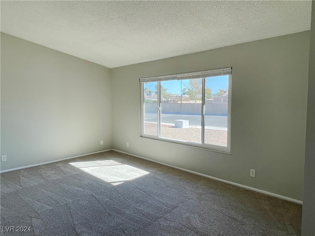1930 Whippletree Avenue Property Photo 4