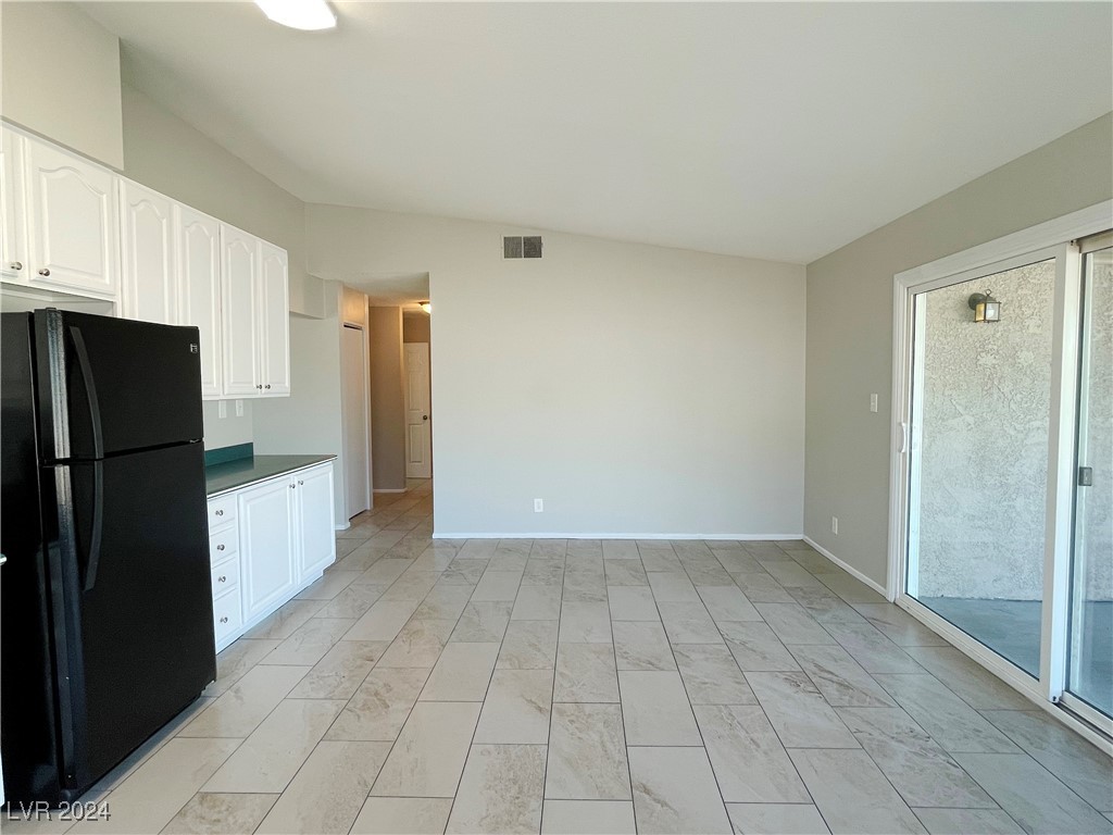 1930 Whippletree Avenue Property Photo 9