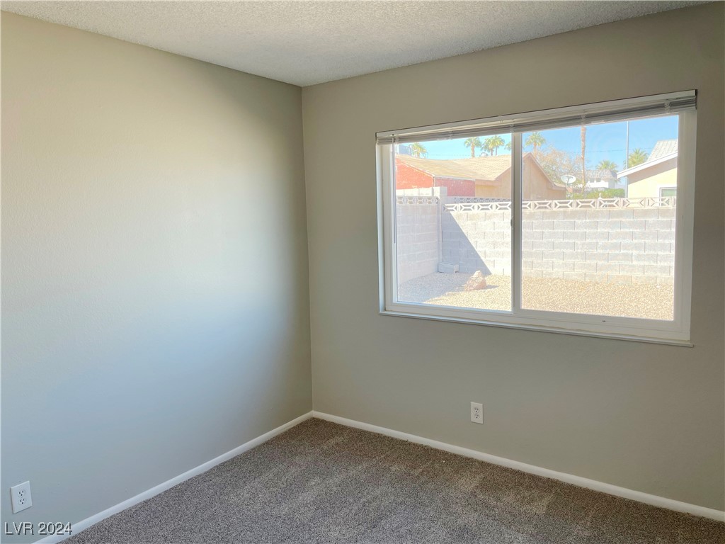 1930 Whippletree Avenue Property Photo 13