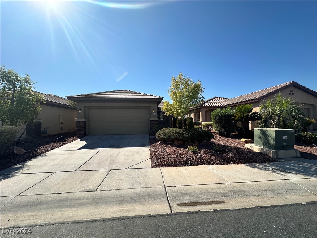 6071 Saddle Horse Avenue Property Photo 2