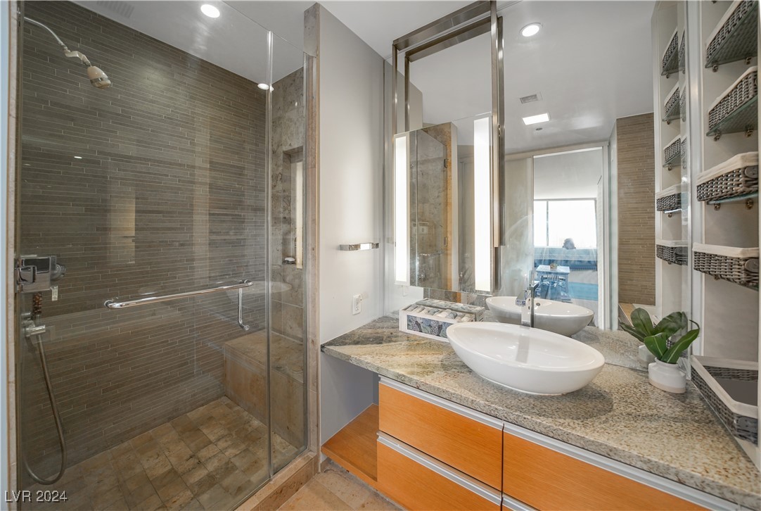 3726 South Las Vegas Boulevard 3305 Property Photo 7