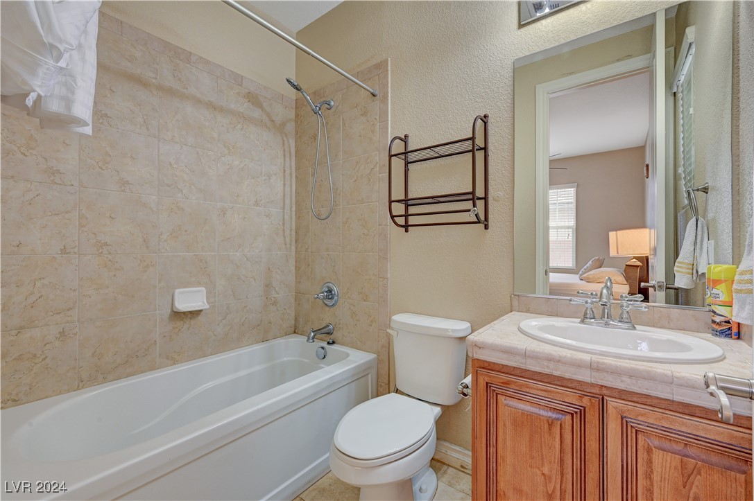 3995 Heldron Street Property Photo 22