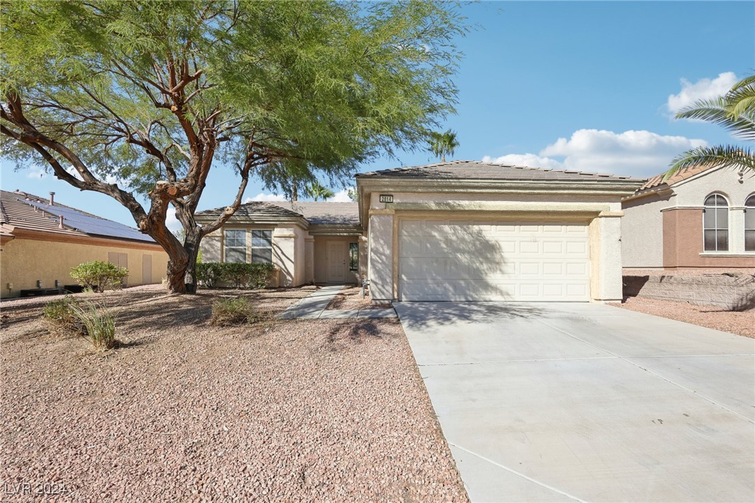 2814 Somerset Springs Drive Property Photo 1