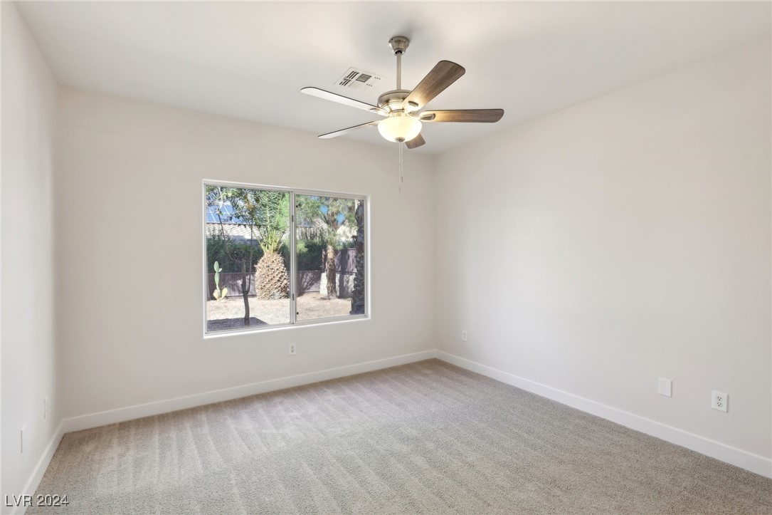 2814 Somerset Springs Drive Property Photo 19