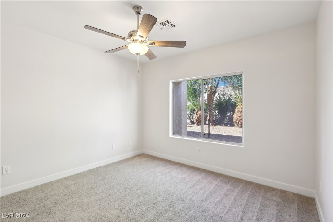 2814 Somerset Springs Drive Property Photo 22