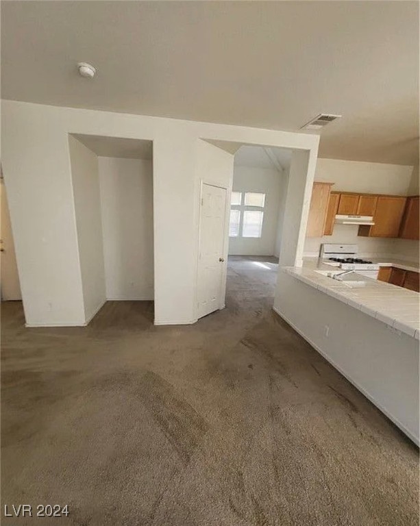 7573 Costanoa Street Property Photo 10