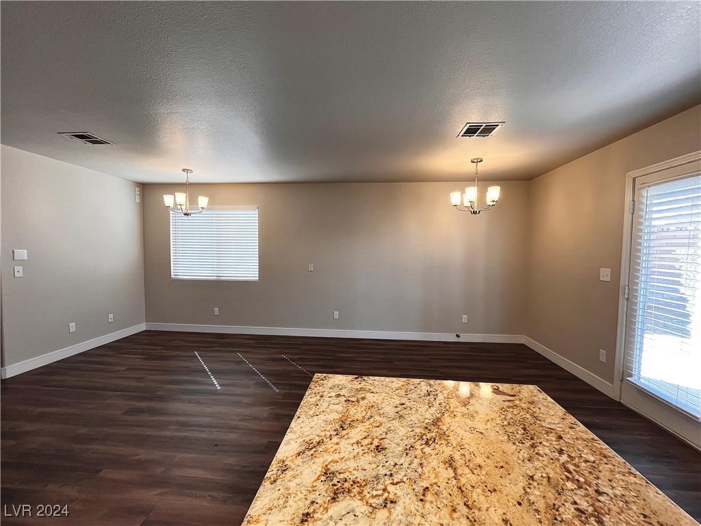 7040 Old Village Avenue Property Photo 14