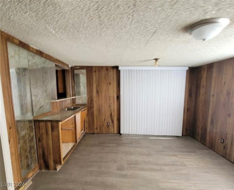 309 Rossmoyne Avenue Property Photo 14