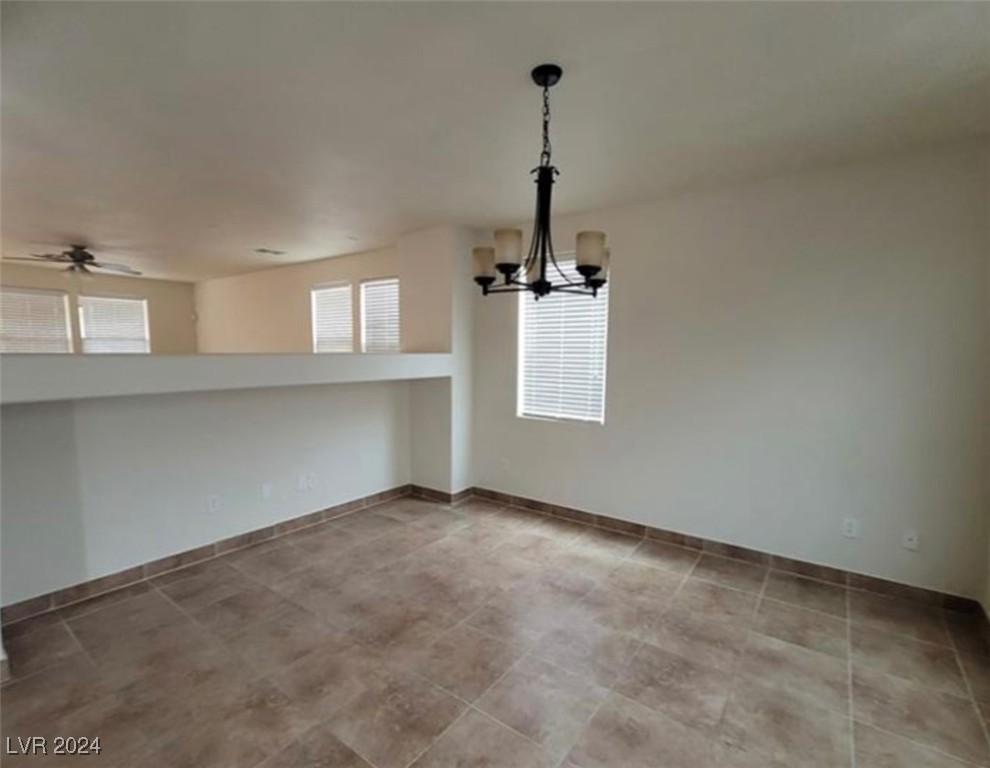2312 Scissortail Court Property Photo 11