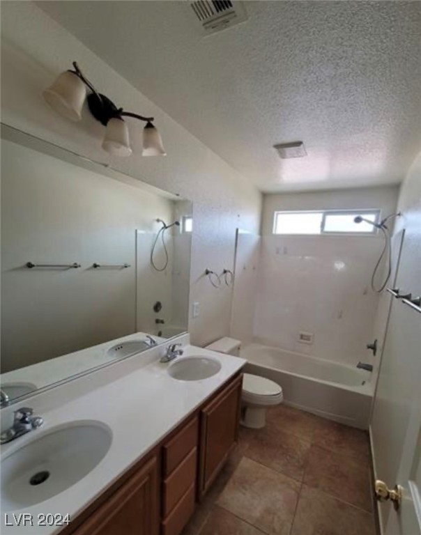2312 Scissortail Court Property Photo 30