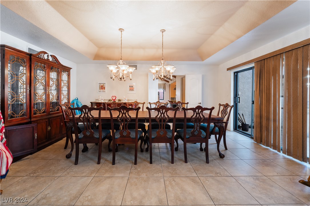 2504 Windjammer Way Property Photo 10
