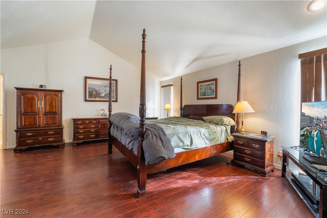 2504 Windjammer Way Property Photo 17