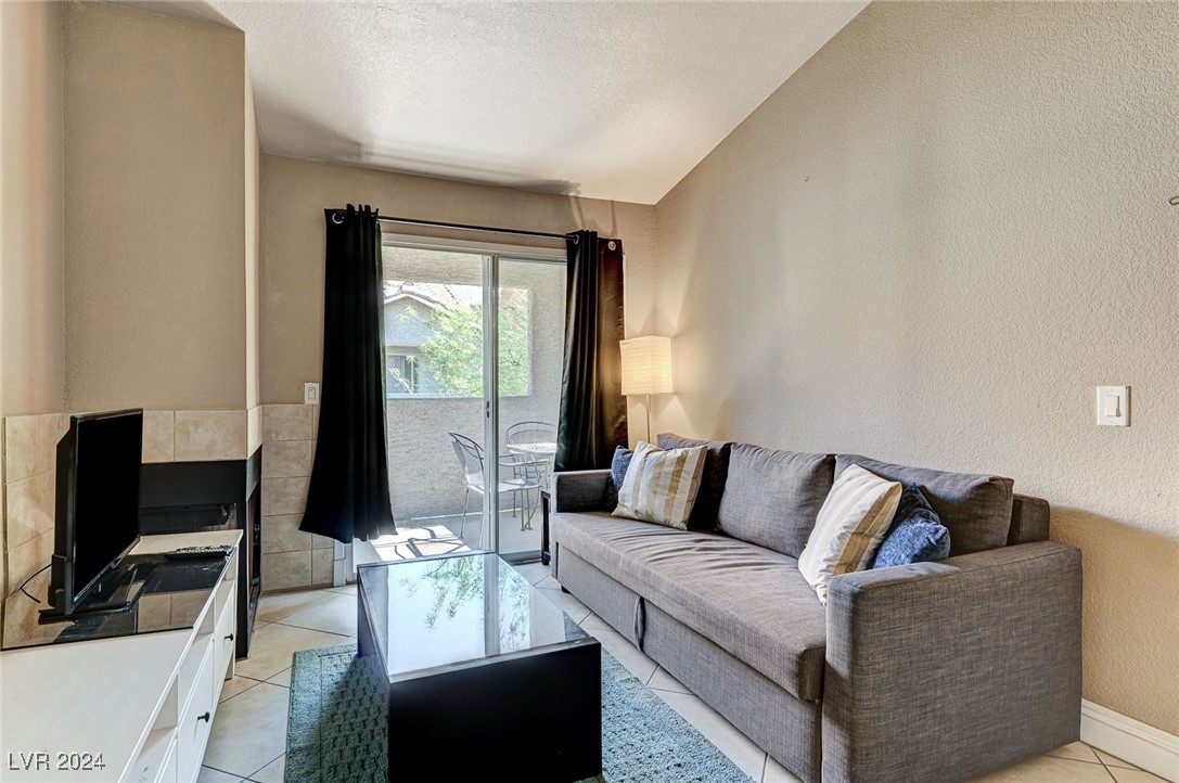 4200 South Valley View Boulevard 3092 Property Photo 12