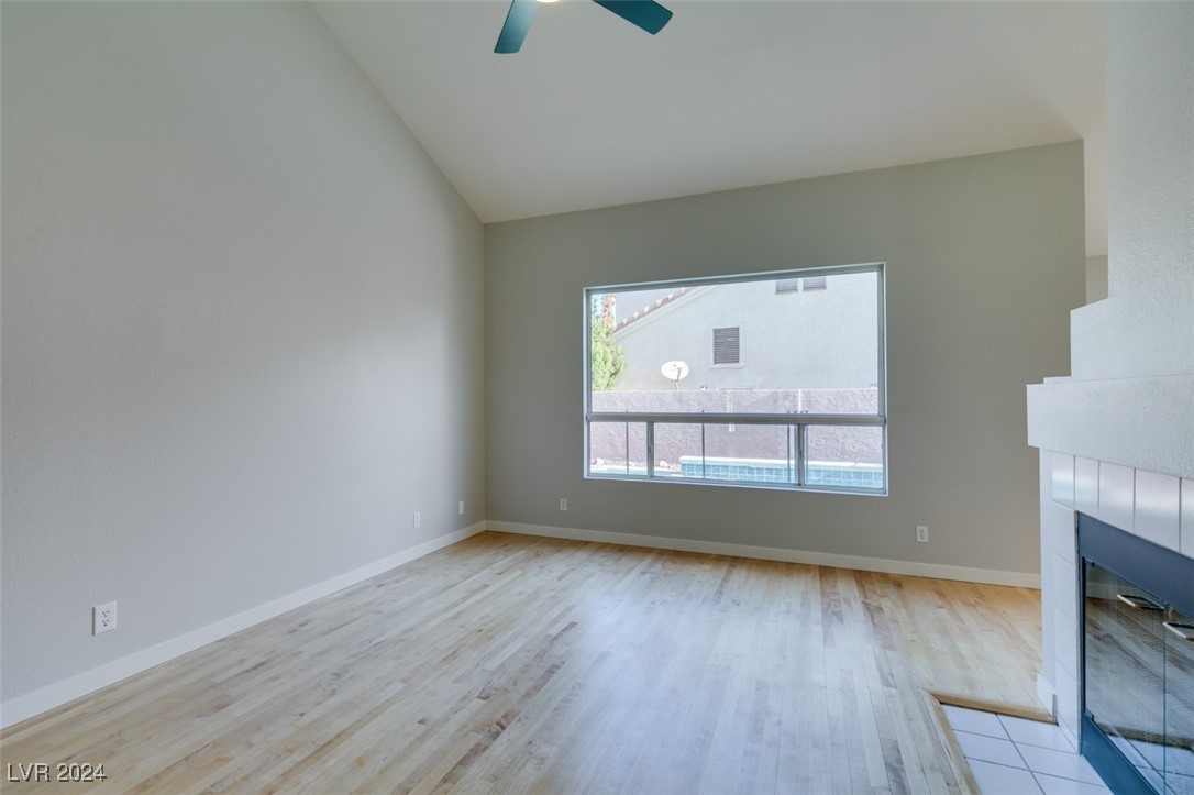 9528 Sierra Summit Avenue Property Photo 8