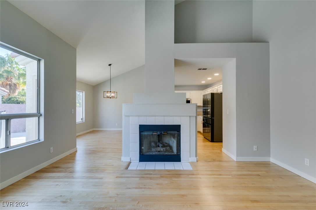 9528 Sierra Summit Avenue Property Photo 14
