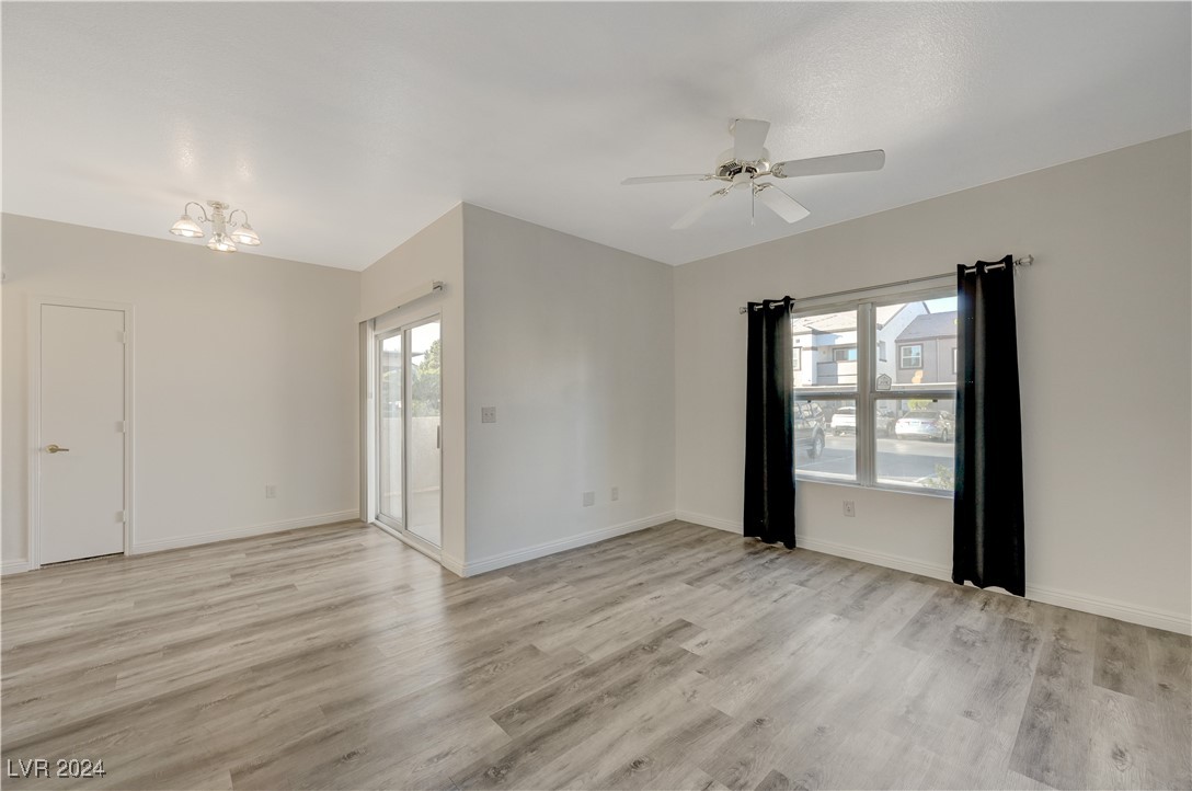 7255 West Sunset Road 1140 Property Photo 4