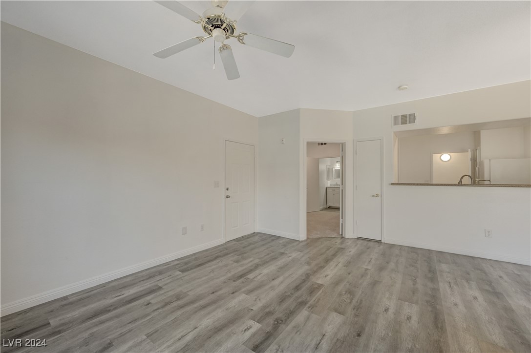 7255 West Sunset Road 1140 Property Photo 6