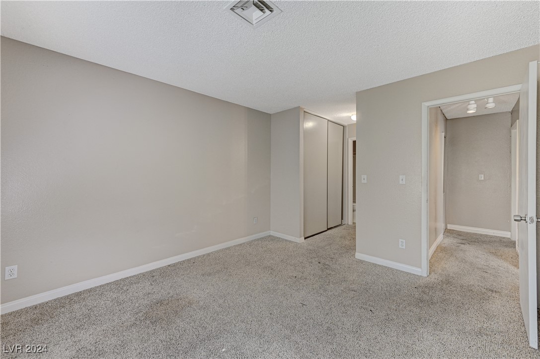 4860 Nara Vista Way 104 Property Photo 10