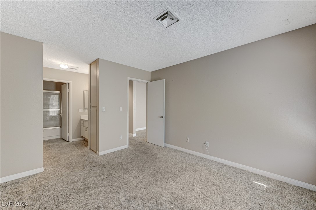 4860 Nara Vista Way 104 Property Photo 11