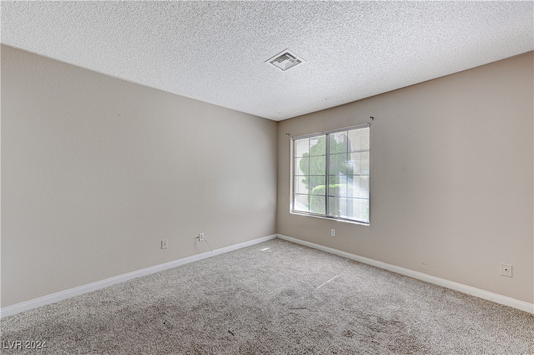4860 Nara Vista Way 104 Property Photo 12