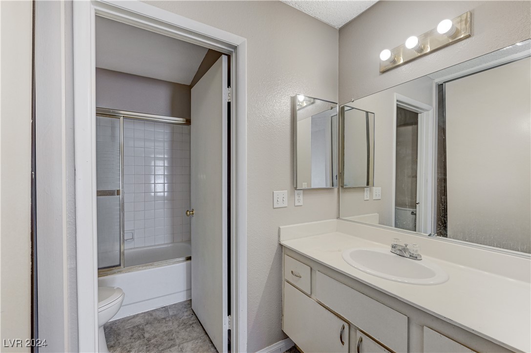 4860 Nara Vista Way 104 Property Photo 13