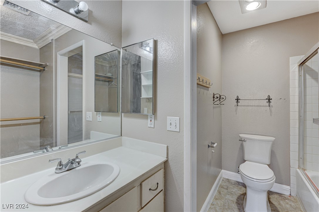 4860 Nara Vista Way 104 Property Photo 21