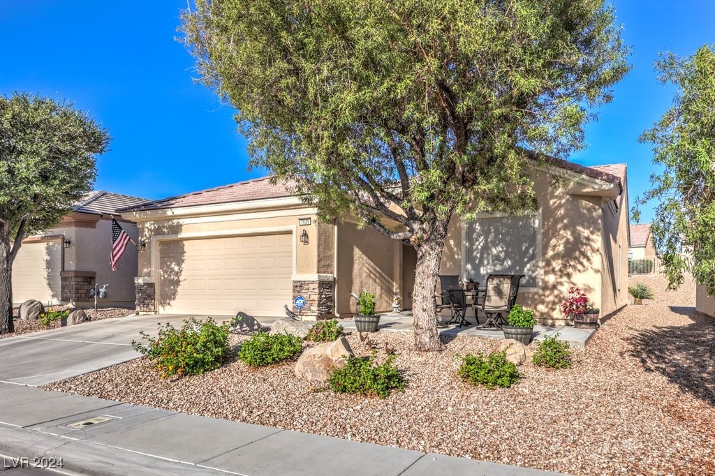 7625 Fieldfare Drive Property Photo 1