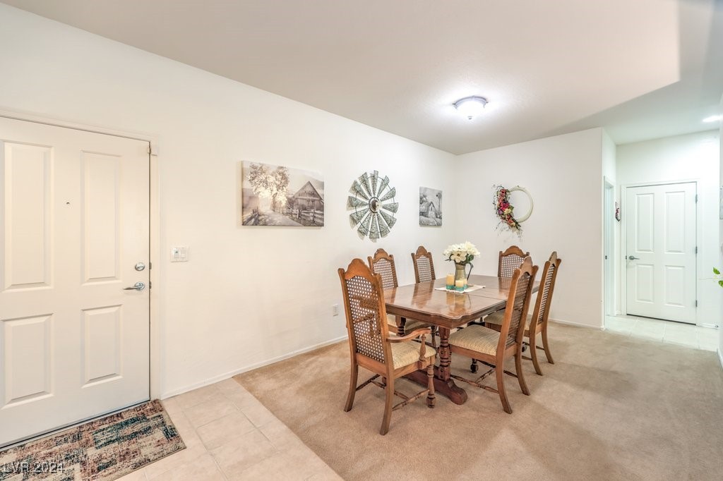 7625 Fieldfare Drive Property Photo 3