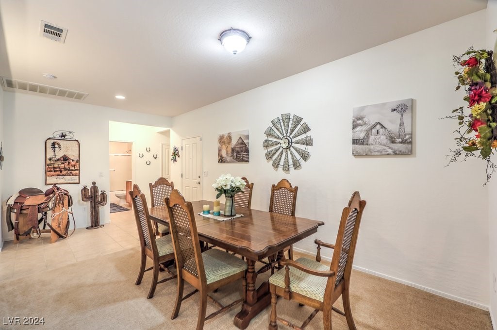 7625 Fieldfare Drive Property Photo 4