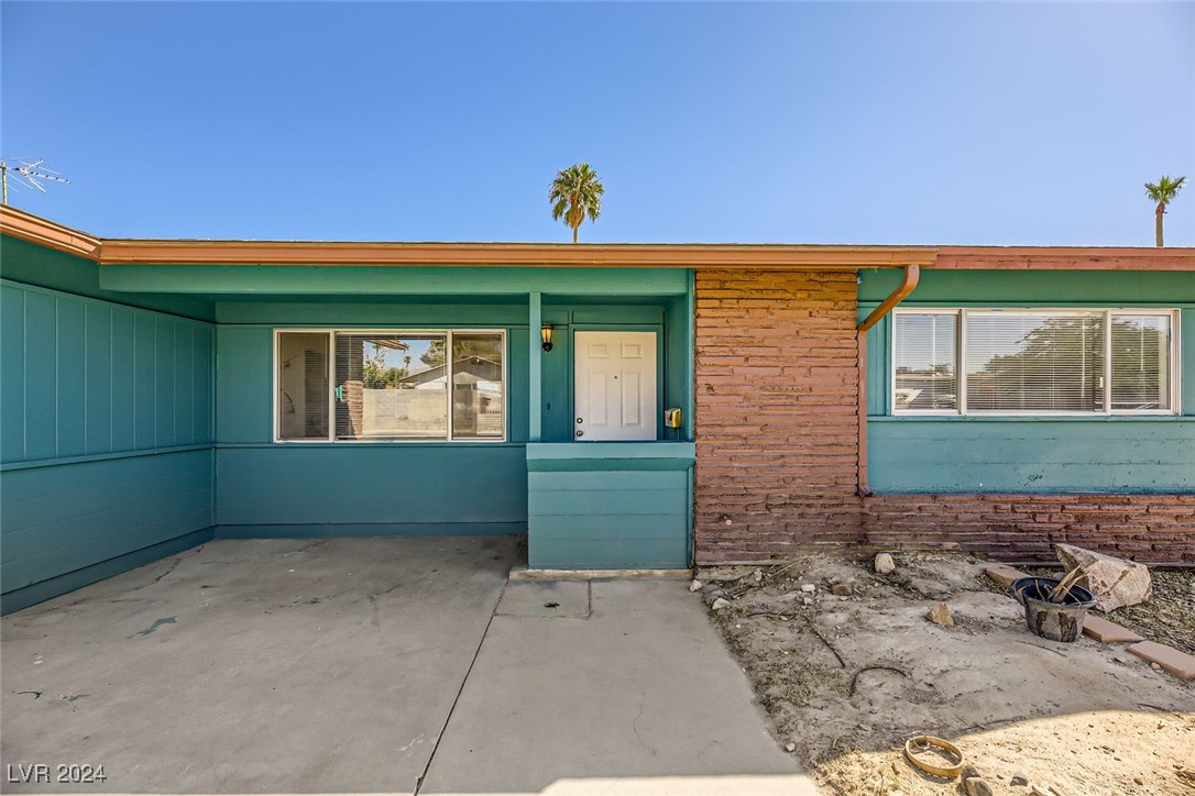 425 Oil Lantern Lane Property Photo 6
