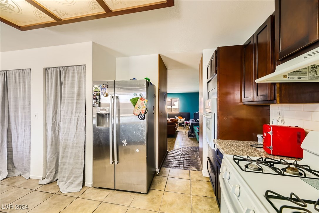 425 Oil Lantern Lane Property Photo 20