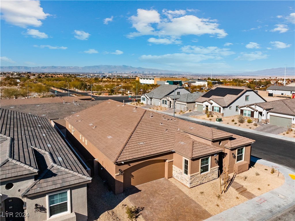 400 South Jena Street Property Photo 12