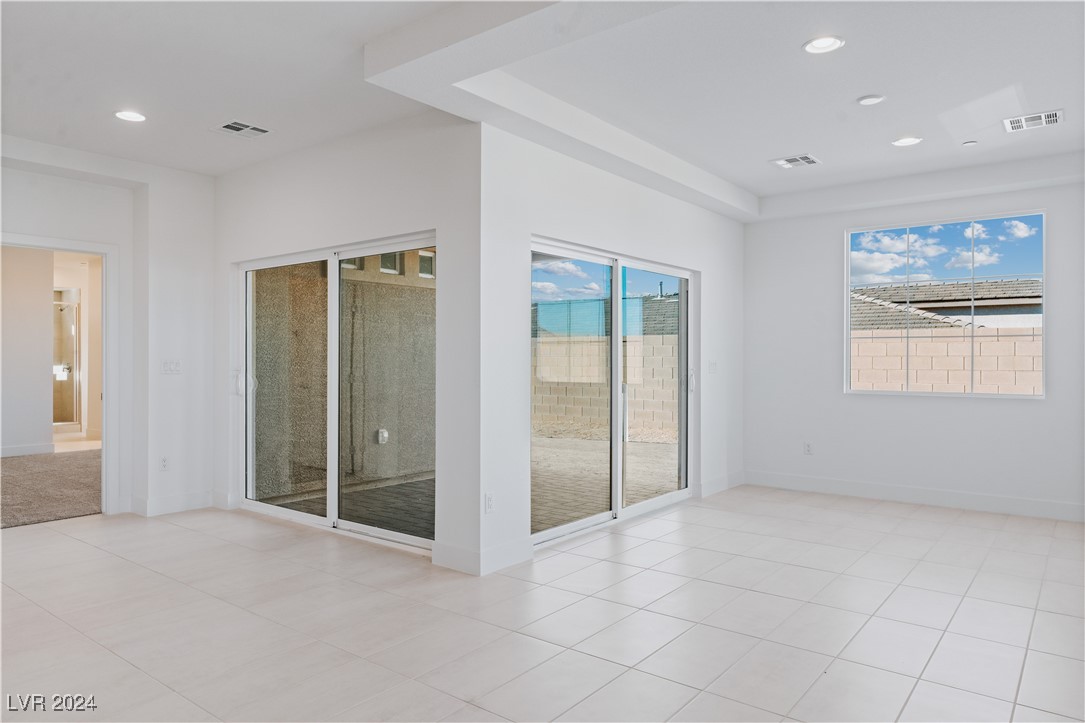 400 South Jena Street Property Photo 24
