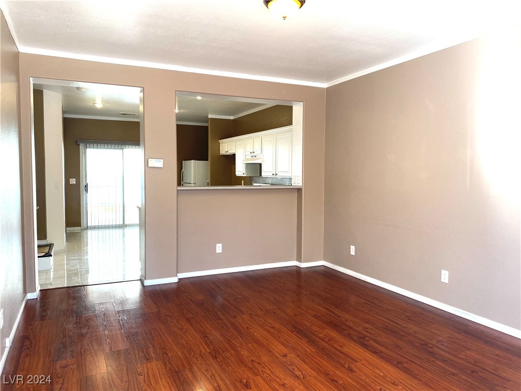7451 Grizzly Giant Street Property Photo 4
