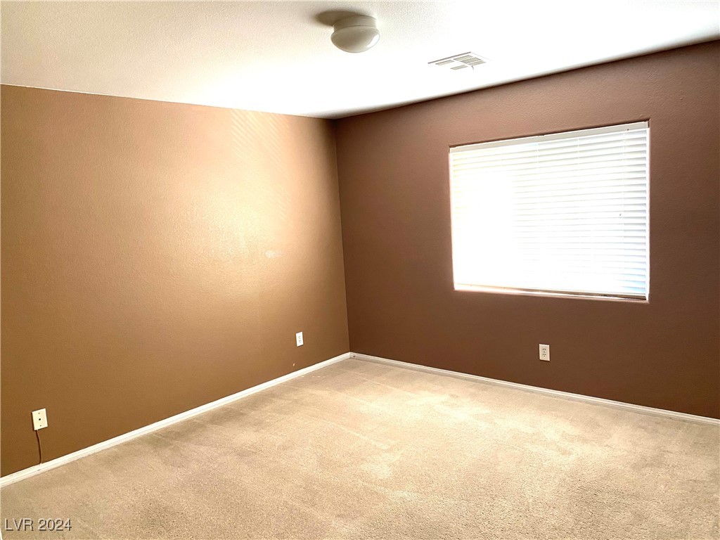 7451 Grizzly Giant Street Property Photo 14