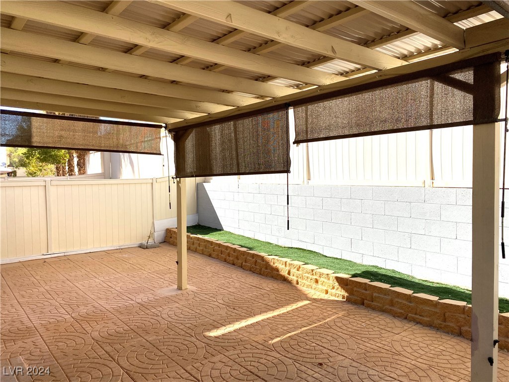 7451 Grizzly Giant Street Property Photo 21