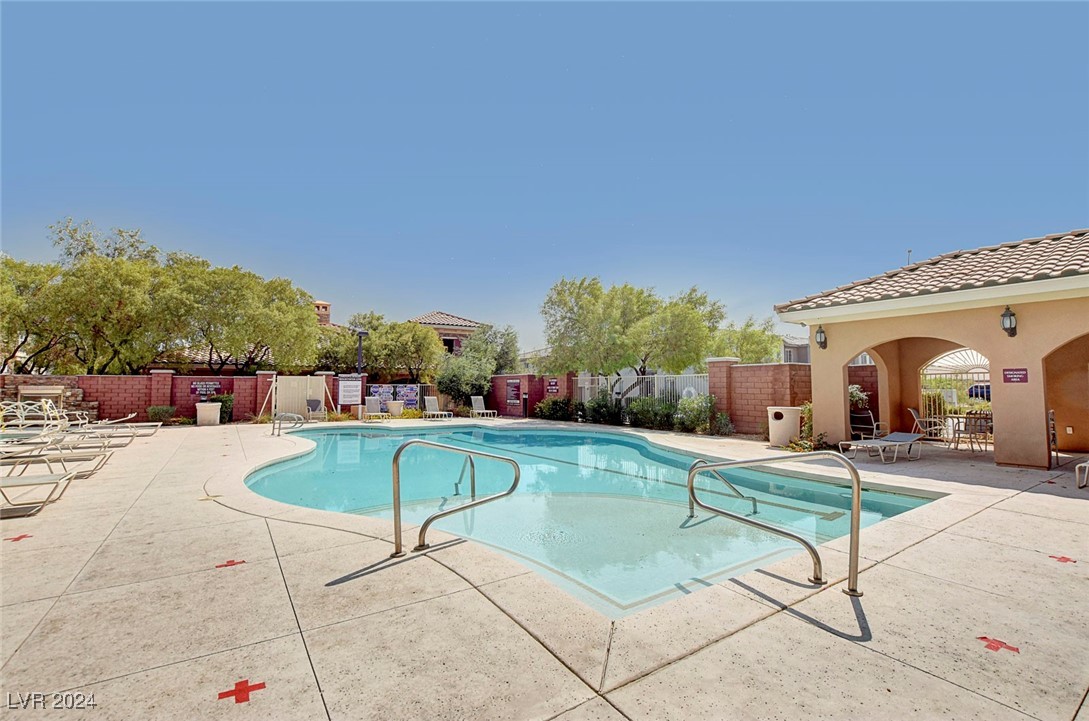 8409 Insignia Avenue 102 Property Photo 38