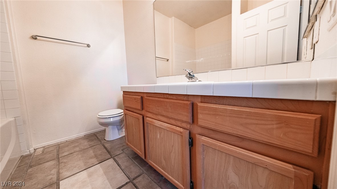 1050 East Cactus Avenue 2106 Property Photo 19