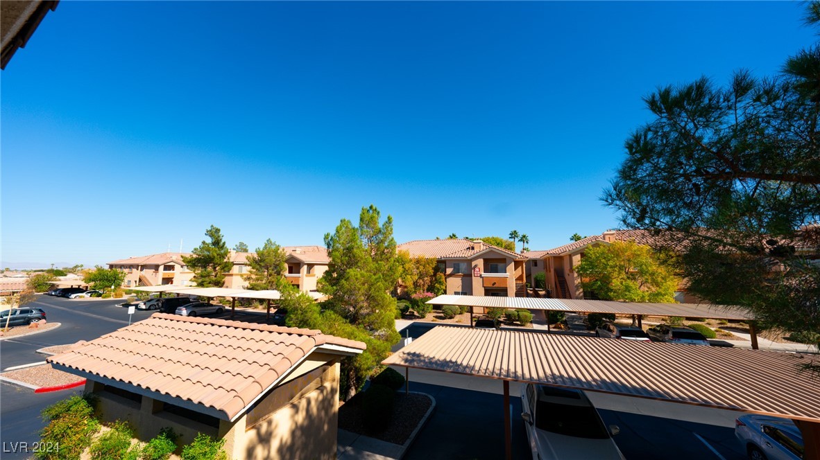 1050 East Cactus Avenue 2106 Property Photo 23
