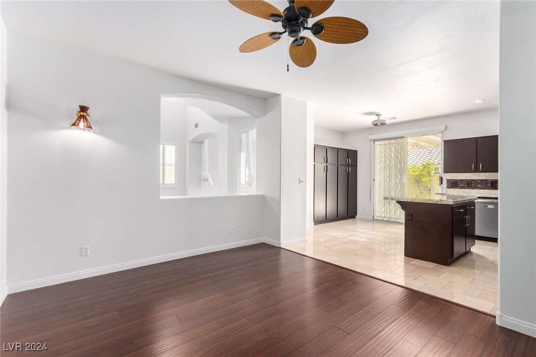9749 Ravine Avenue Property Photo 17